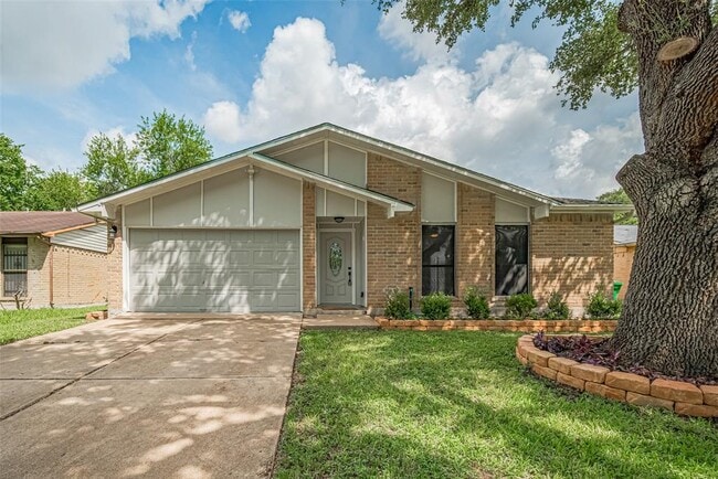 property at 15522 Briar Spring Ct