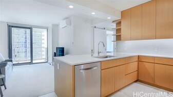 1388 Kapiolani Blvd in Honolulu, HI - Building Photo