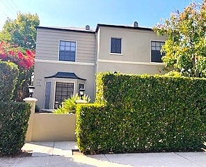 145 S Harper Ave, Unit 145 in Los Angeles, CA - Building Photo - Building Photo