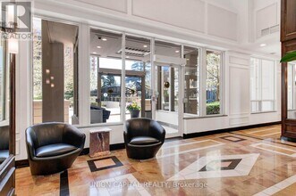 1101 Leslie St in Toronto, ON - Building Photo - Building Photo