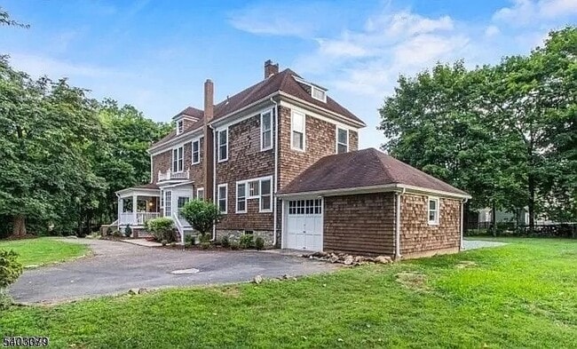 510 Center St in Hackettstown, NJ - Building Photo - Building Photo