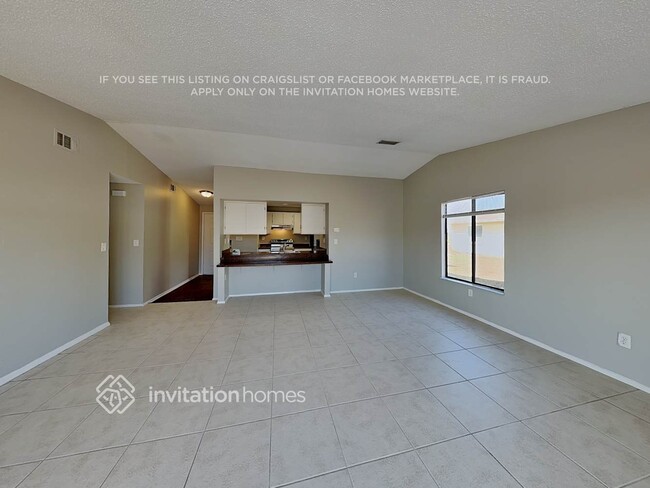 3355 Ginsing Ln, Unit 11 in Englewood, FL - Building Photo - Building Photo