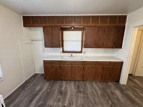 800 S Cherry Ave in Ada, OK - Building Photo - Building Photo