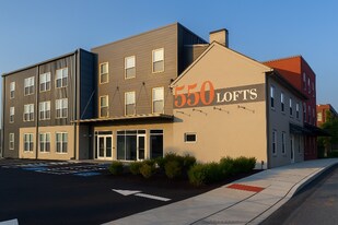 550 New Holland Ave in Lancaster, PA - Building Photo