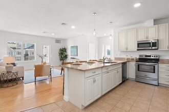 360 Andover St in Danvers, MA - Building Photo - Building Photo