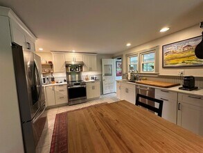 51 Spruce St, Unit 1514 in Manchester, VT - Building Photo - Building Photo