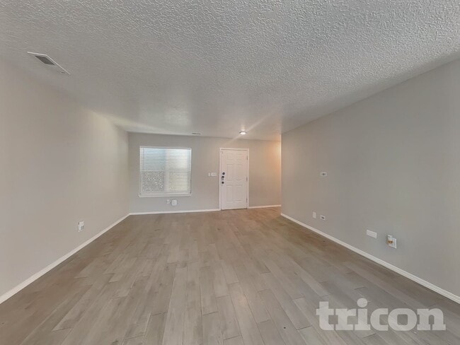 10220 Nacimiento St NW in Albuquerque, NM - Building Photo - Building Photo