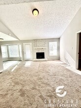 160 E 12 Oaks Rd in Raeford, NC - Building Photo - Building Photo