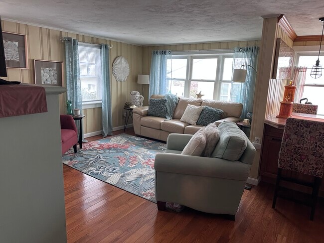 property at 62 Asiaf Way