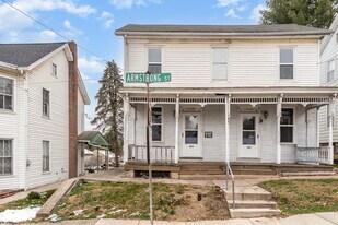 324 Armstrong St, Unit A in Halifax, PA - Building Photo
