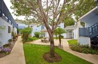 410 S Freeman St in Oceanside, CA - Building Photo - Building Photo