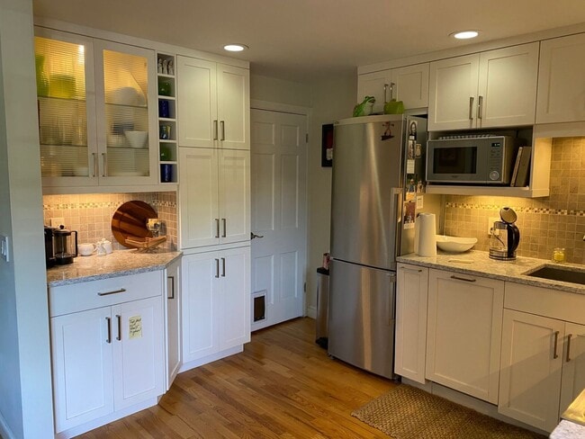 91 Neal St in Portland, ME - Building Photo - Building Photo