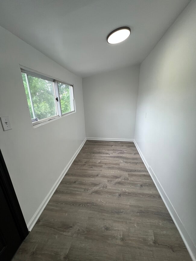 305 E 20th St in Chester, PA - Foto de edificio - Building Photo