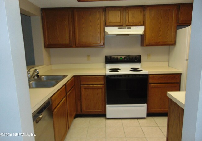 218 Cranes Lake Dr in Palm Valley, FL - Building Photo - Building Photo