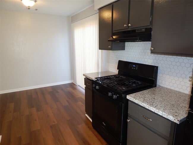 property at 204 Northpointe Ave