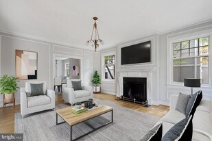 3313 Cleveland Ave NW in Washington, DC - Building Photo