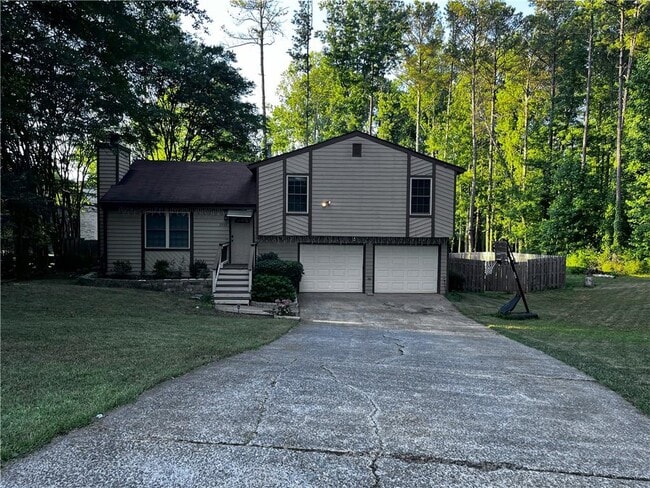 property at 3905 Trade Wind Ct