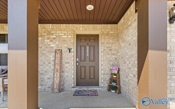 111 Waltrip Dr in Owens Cross Roads, AL - Building Photo - Building Photo