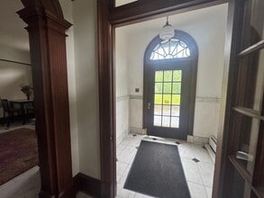 1 Parker Ave in Ludlow, VT - Building Photo - Building Photo