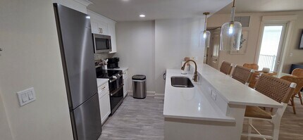 9500 Grand Sandestin Blvd in Miramar Beach, FL - Building Photo - Building Photo