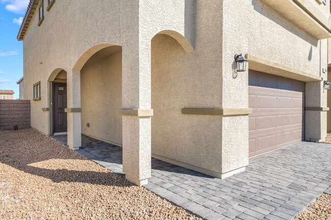 9938 S Ullom Dr in Las Vegas, NV - Building Photo - Building Photo