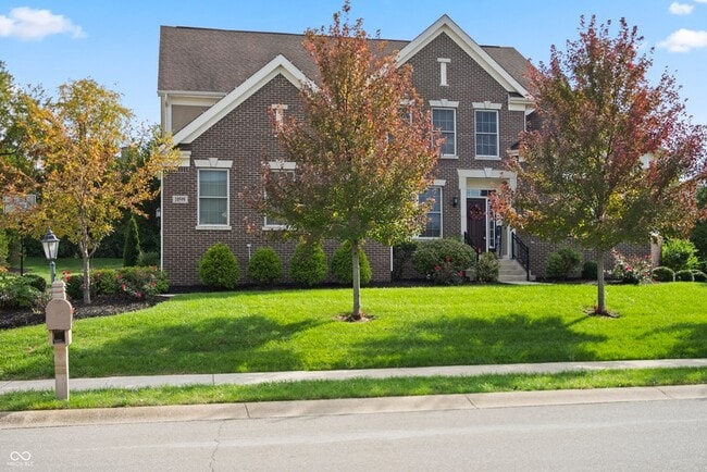 10599 Geist View Dr in McCordsville, IN - Building Photo - Building Photo