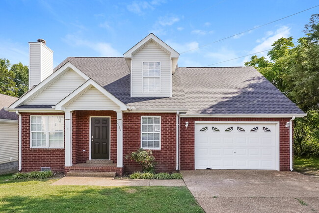 property at 2121 Hamilton Glen Pl