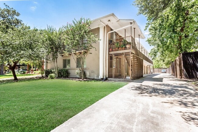 property at 4931 Junius St