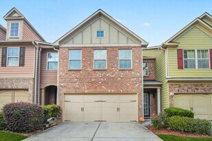 1539 Creek Bend Ln NW in Lawrenceville, GA - Building Photo