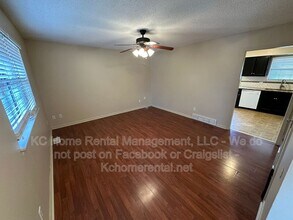 124 N Garfield St in Bonner Springs, KS - Building Photo - Building Photo