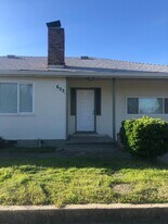 605 Leila Ave in Redding, CA - Building Photo