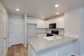 1657 S Arborwood Ln in Boise, ID - Building Photo - Building Photo