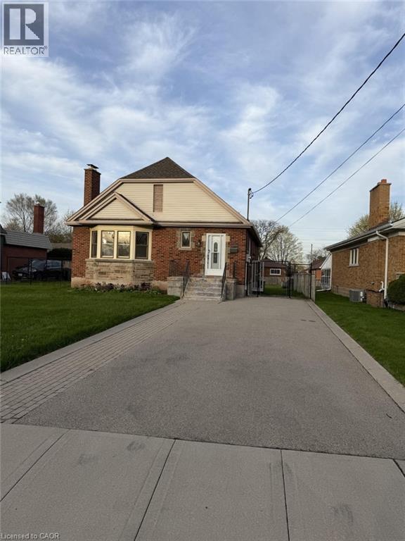 37 Lower Horning Rd
