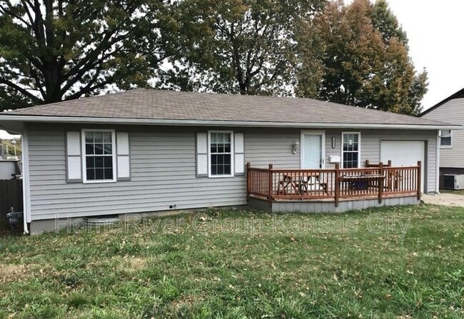 3913 S Lynn St in Independence, MO - Building Photo - Building Photo