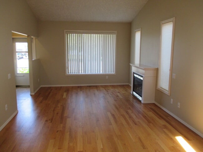 4952 49th Ave NE in Salem, OR - Building Photo - Building Photo