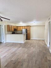 811 Lyons Rd in Coconut Creek, FL - Building Photo - Building Photo