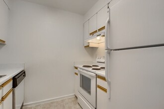 3613 S Sheridan Blvd in Lakewood, CO - Building Photo - Building Photo