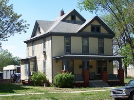 833 Topeka, Unit Apt#3 in Wichita, KS - Building Photo