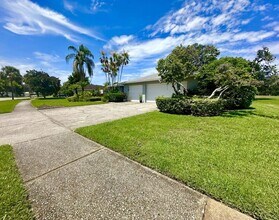 2780 Landmark Dr in Clearwater, FL - Building Photo - Building Photo