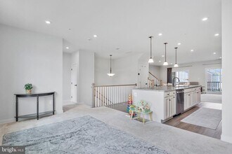 10910 Presidential Pkwy in Upper Marlboro, MD - Building Photo - Building Photo