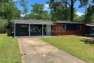 4066 Beechwood Ln in Mobile, AL - Building Photo - Building Photo
