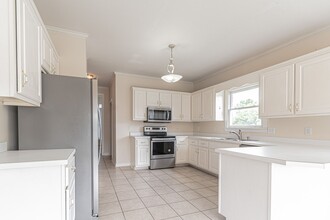407 Marietta Pl in Clarksville, TN - Building Photo - Building Photo