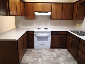 4426 Buena Loma Way in Sierra Vista, AZ - Building Photo - Building Photo