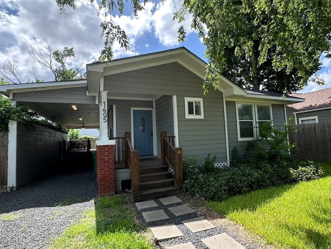 property at 1405 Walton St
