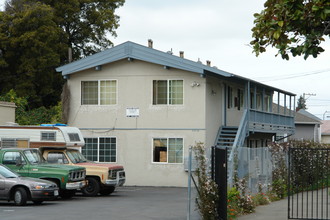 2918 Adeline St in Berkeley, CA - Building Photo - Building Photo