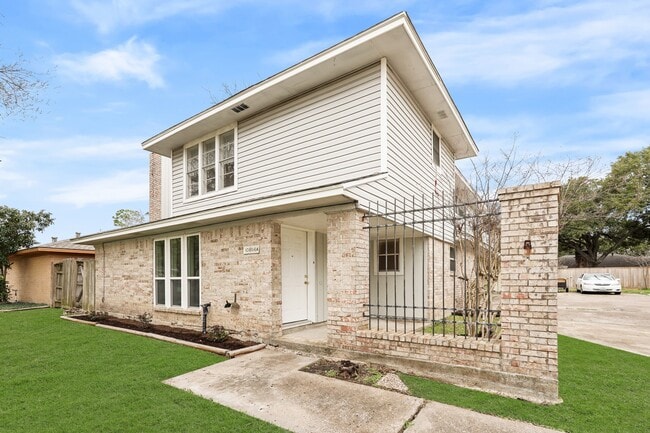 10814 Sugar Hill Dr