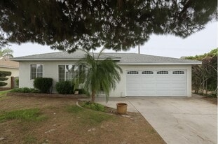 15515 Harvest Ave in Norwalk, CA - Building Photo