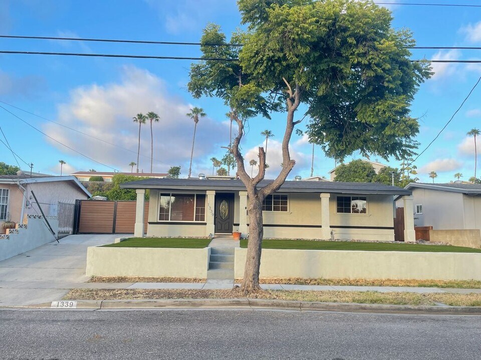 1339 Monserate Ave in Chula Vista, CA - Building Photo
