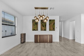 11151 Timber Creek Dr in Ft. Myers, FL - Building Photo - Building Photo