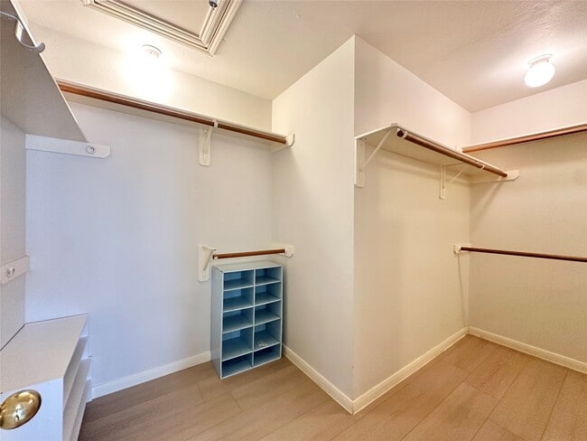 property at 5822 Carta Valley Ln